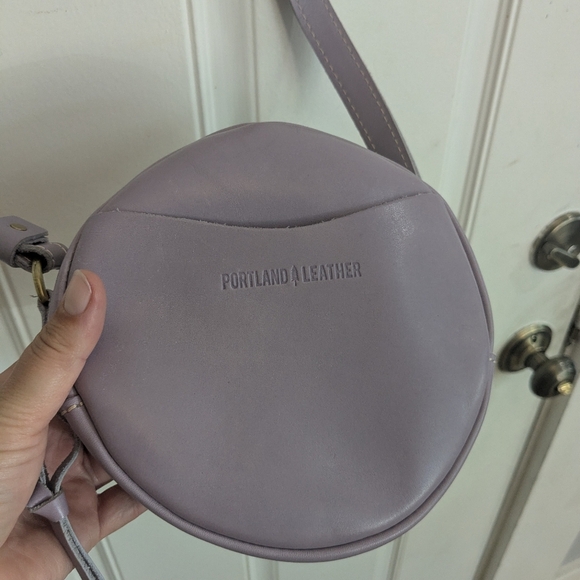Portland Leather Small Purple Lilac Circle Bag - Picture 2 of 4